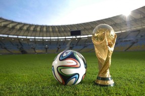 2026世界杯最新消息-新秀临危受命！关键节点连送高光表现，Rookie率湖人逆转取胜